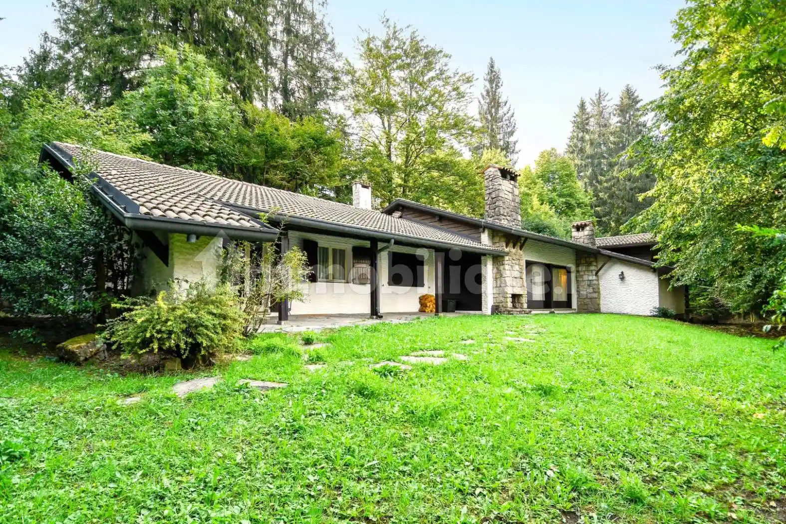 Villa in vendita a Selvino