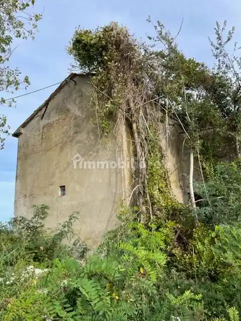 Rustico - Casale in vendita a San Clemente