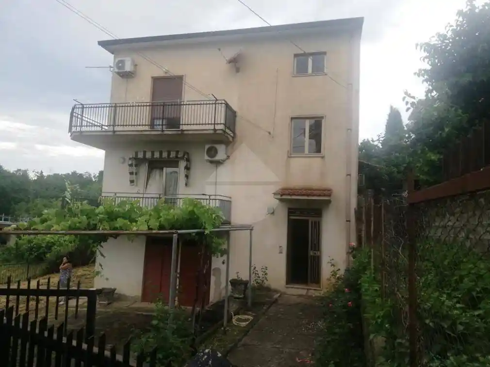 Appartamento in vendita a Casali del Manco