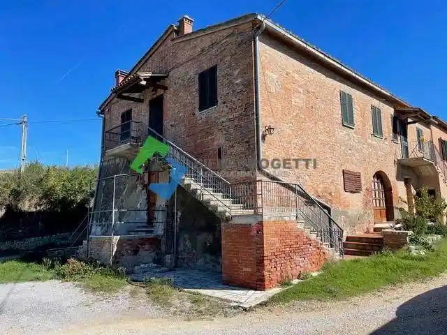 Casa indipendente in vendita a Asciano