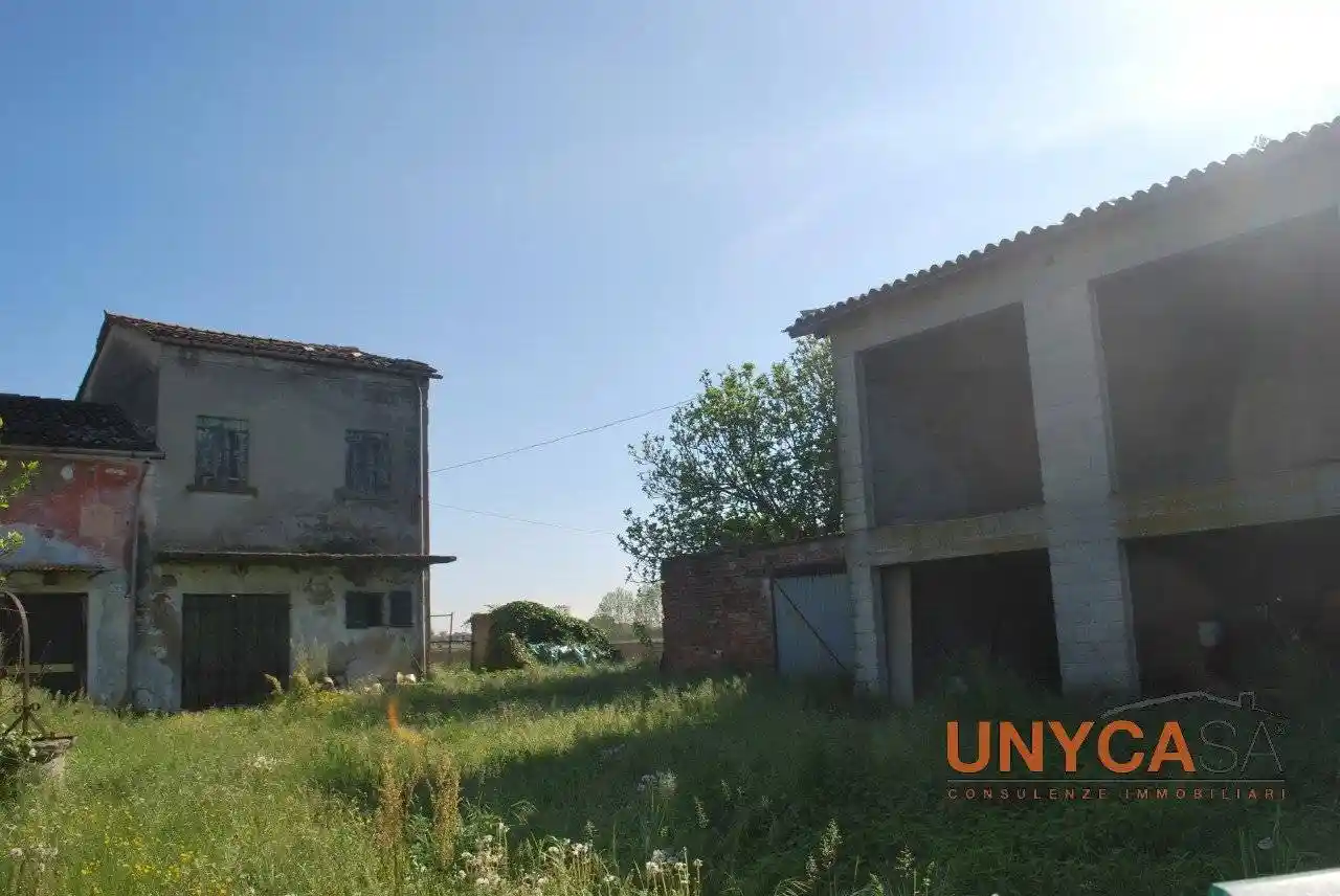 Casa indipendente in vendita a Selvazzano Dentro