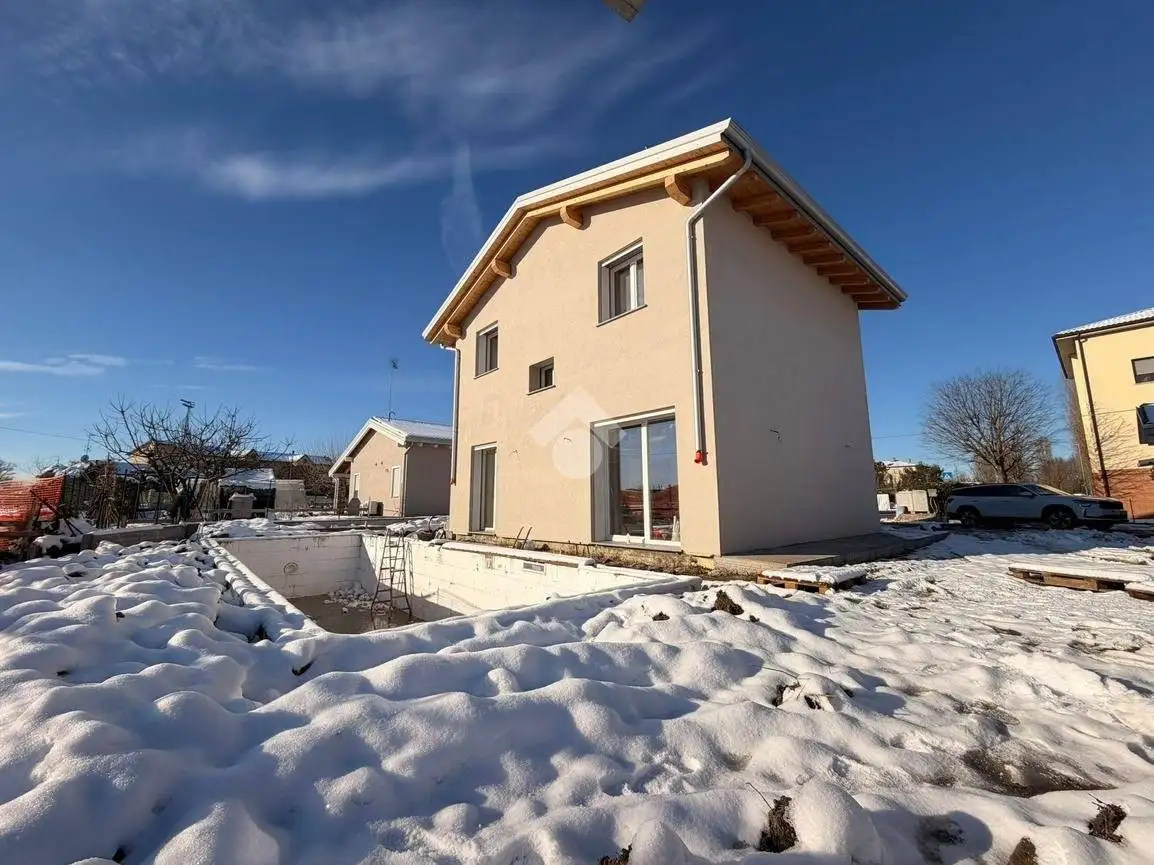 Villa in vendita a Budrio