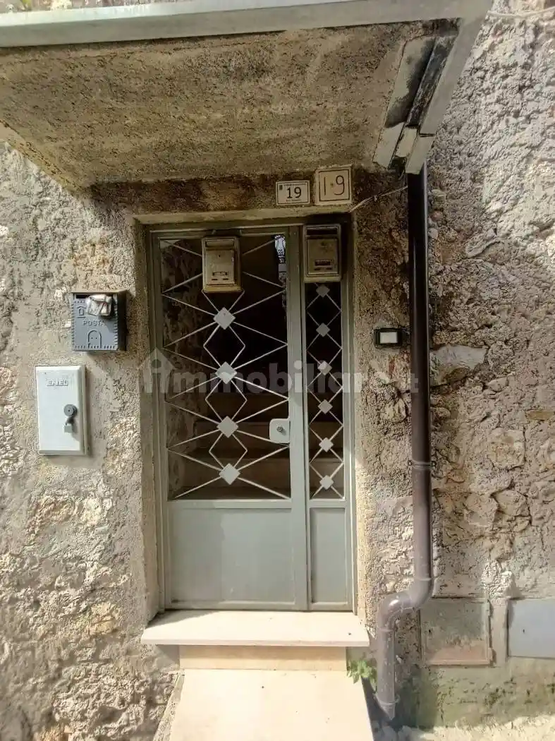 Appartamento in vendita a Sgurgola