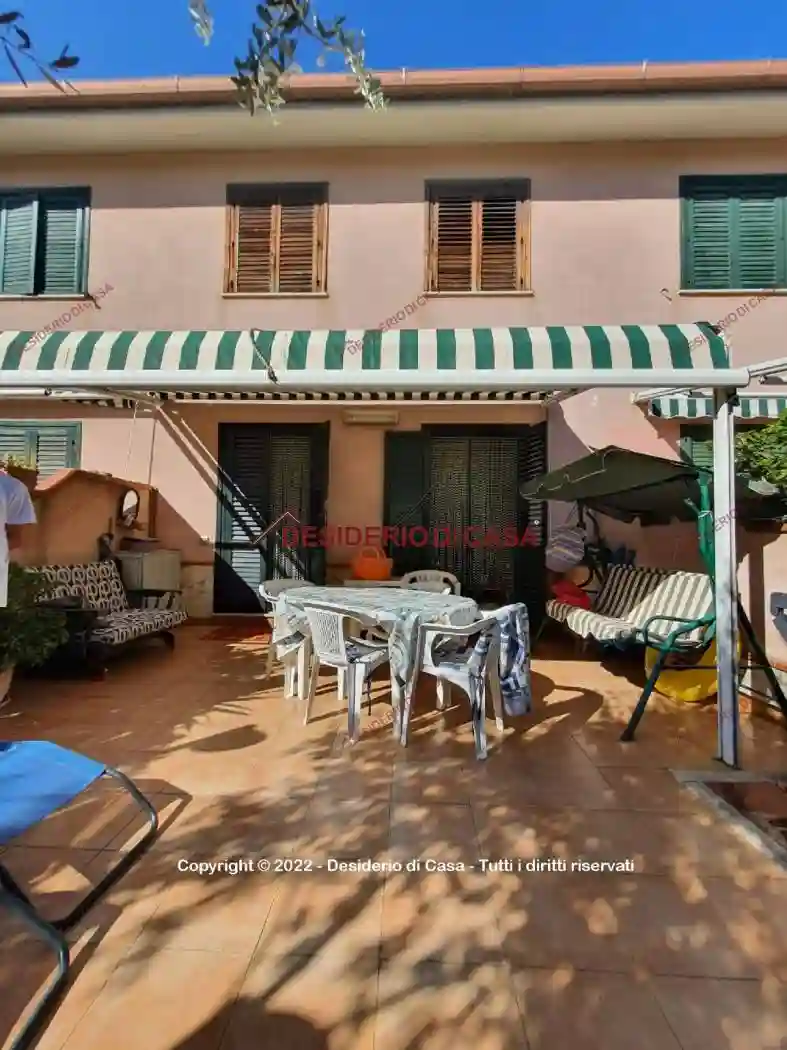 Villetta a schiera - foto 2