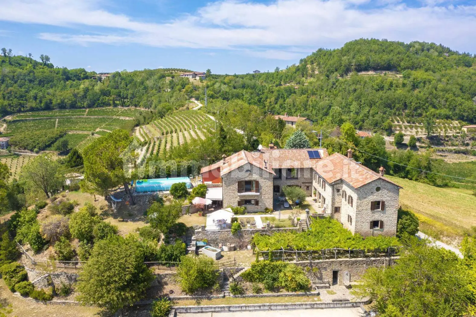 Rustico - Casale in vendita a Castino