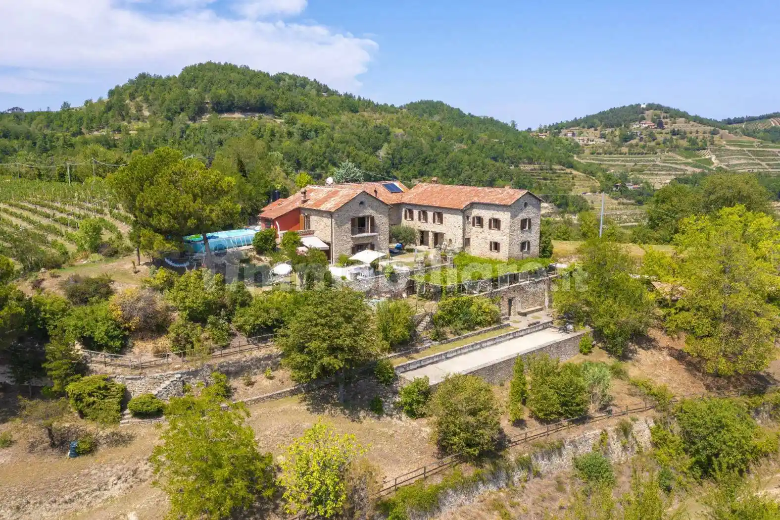 Casale, ottimo stato, 500 m², Castino - foto 2