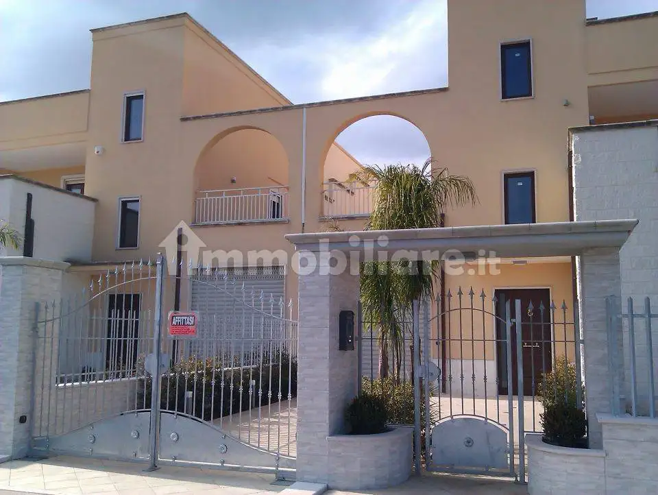 Villa a schiera via Eroi dello Spazio 55, Pezze di Greco, Pozzo Faceto, Montalbano, Fasano