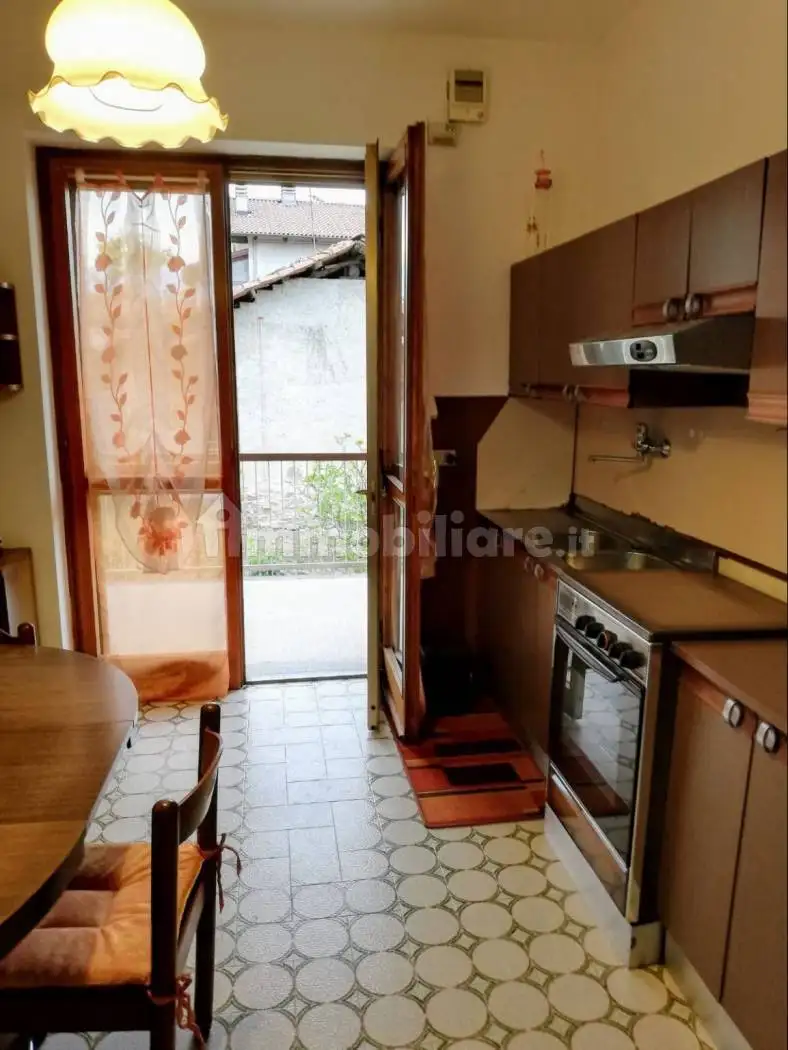 Appartamento in vendita a Lessolo