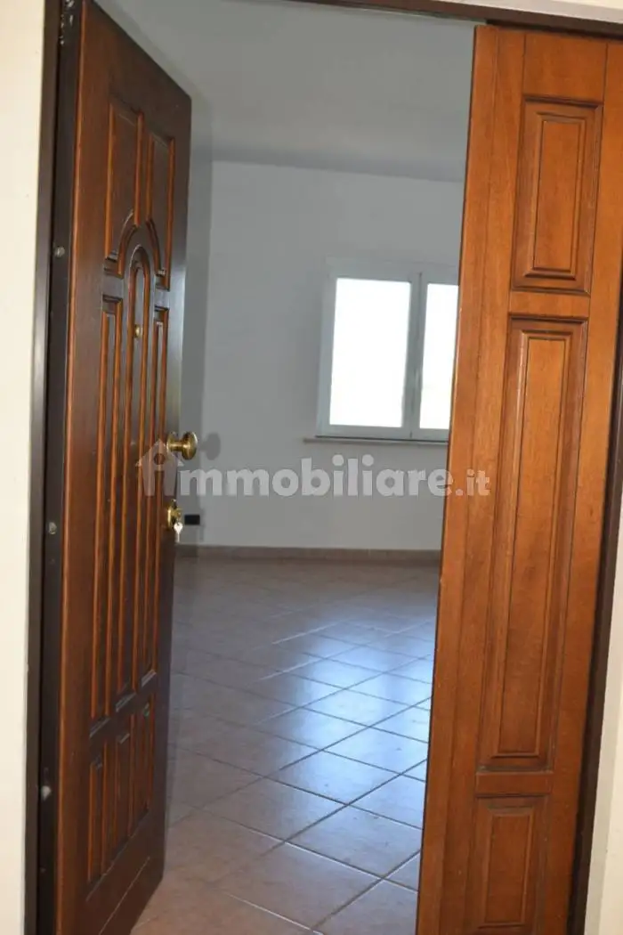 Appartamento in affitto a Canzano