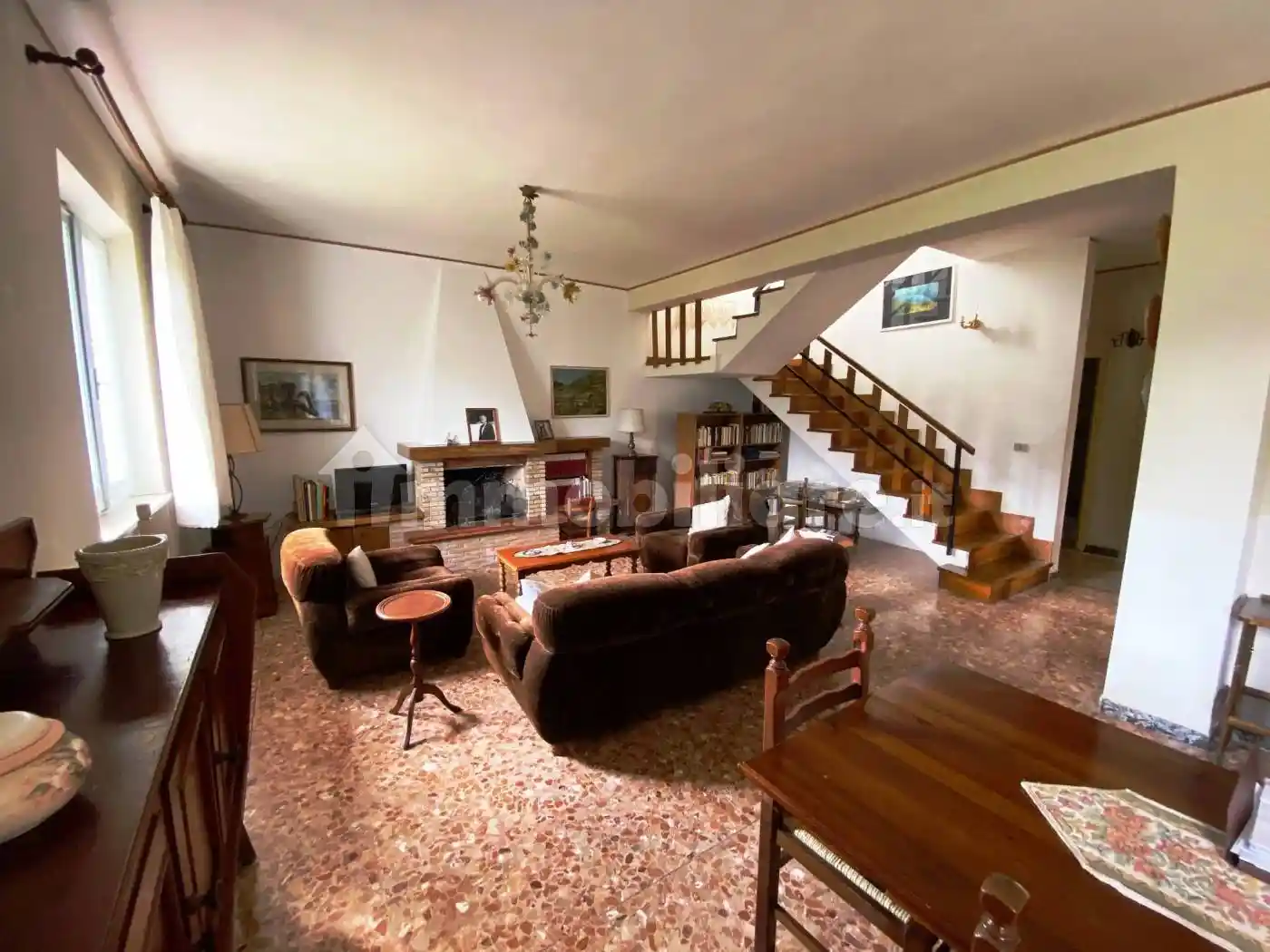 Villa in vendita a Fiuminata