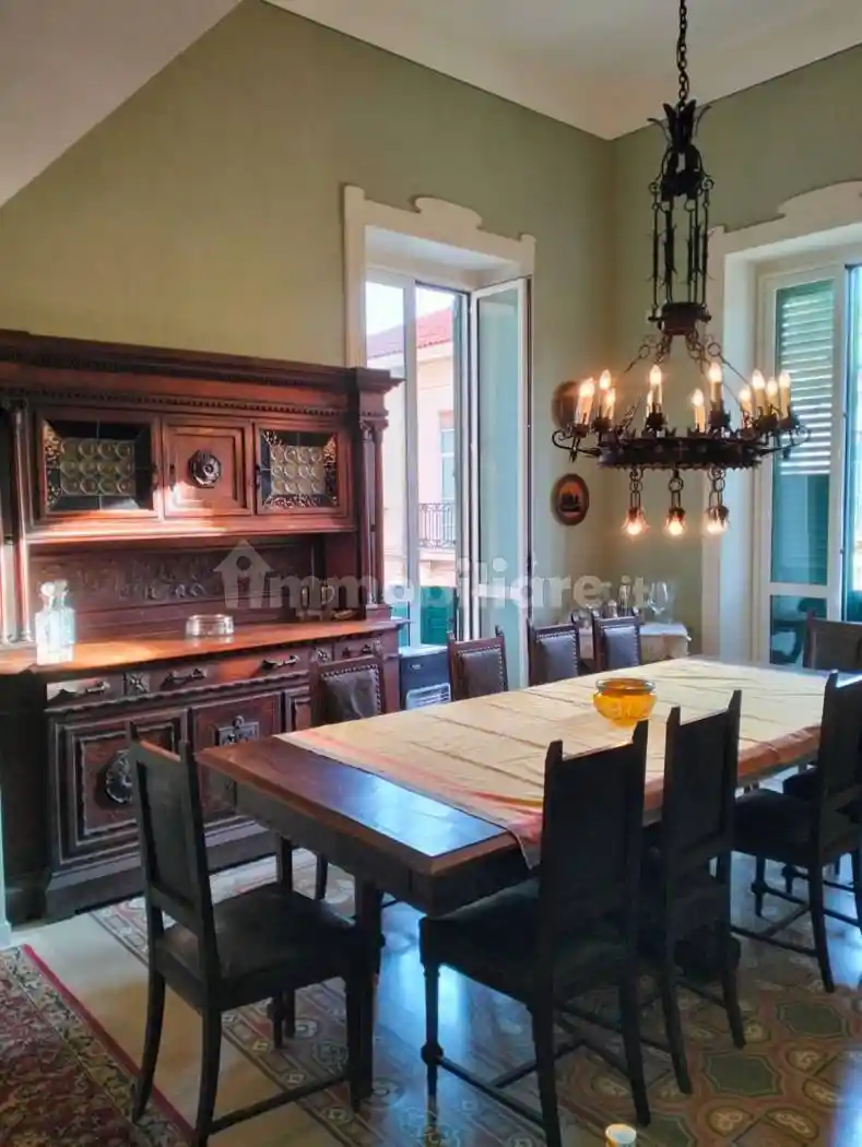 Appartamento via Camillo Benso di Cavour, Centro Storico, Reggio Calabria - foto 2