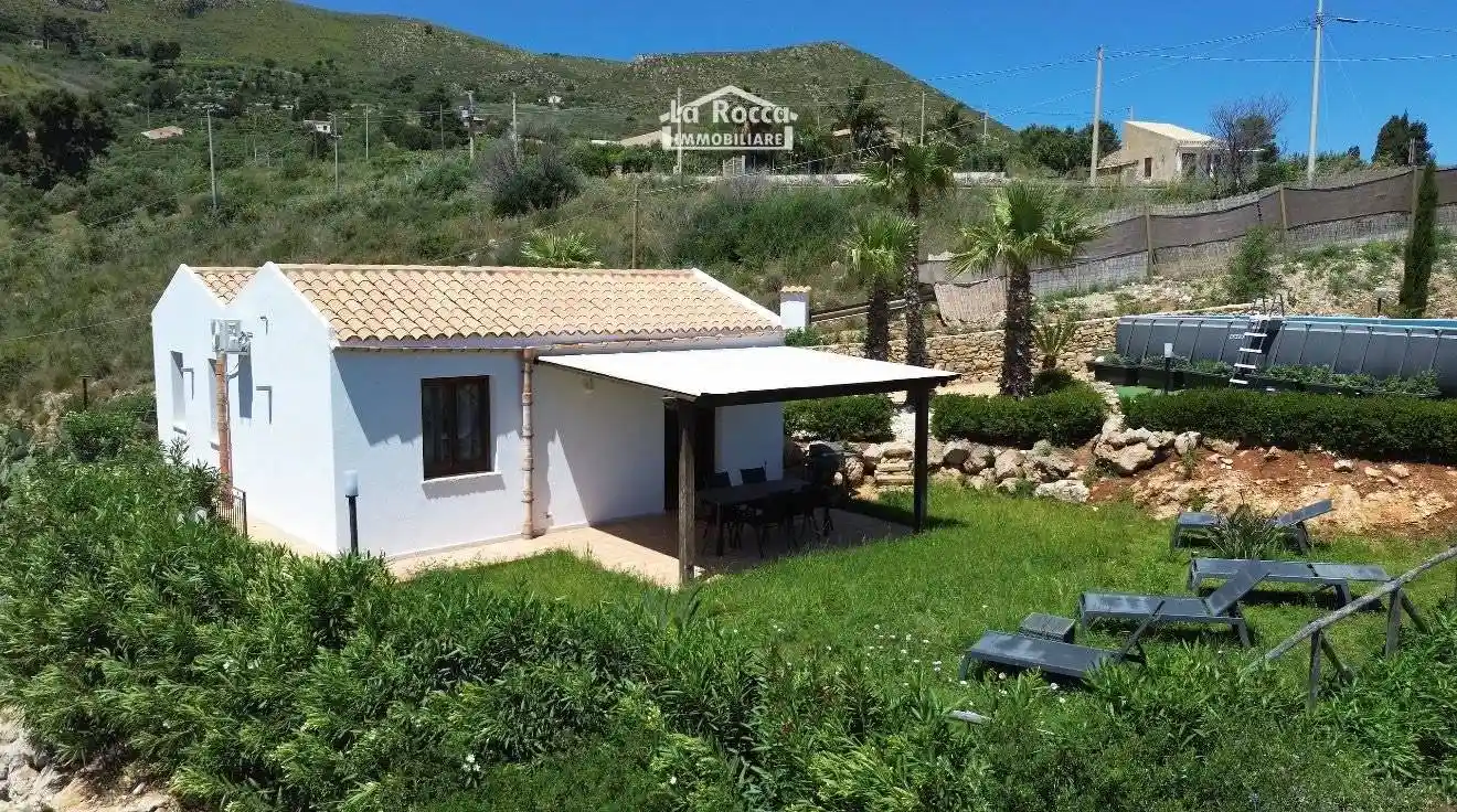 Villa in vendita a Castellammare del Golfo