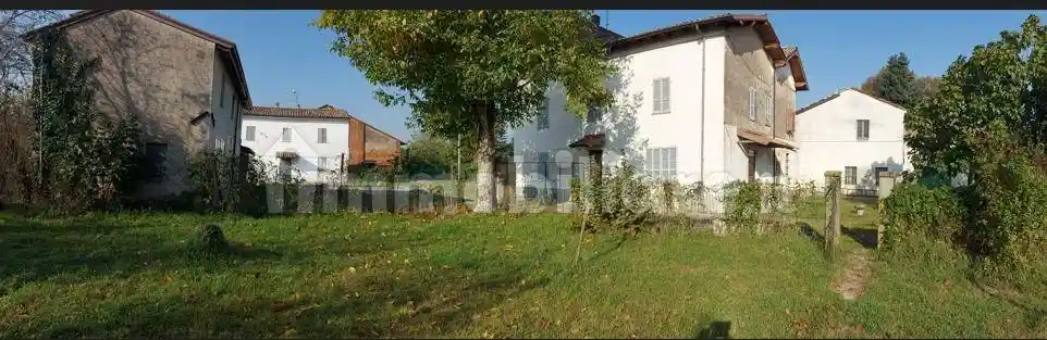 Palazzo - Edificio in vendita a Castel San Giovanni