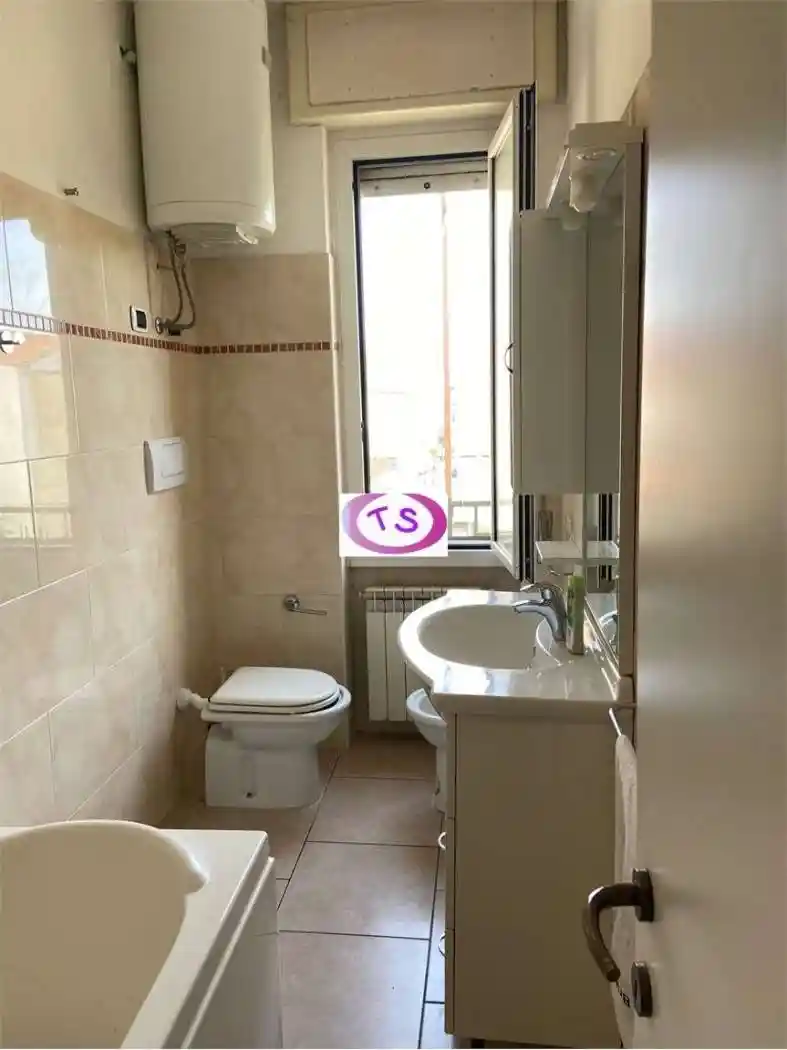 Trilocale via Italo Rossi, 64, Oltreponte, Casale Monferrato - foto 3