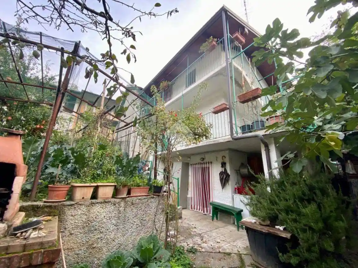 Casa indipendente in vendita a Villar Focchiardo