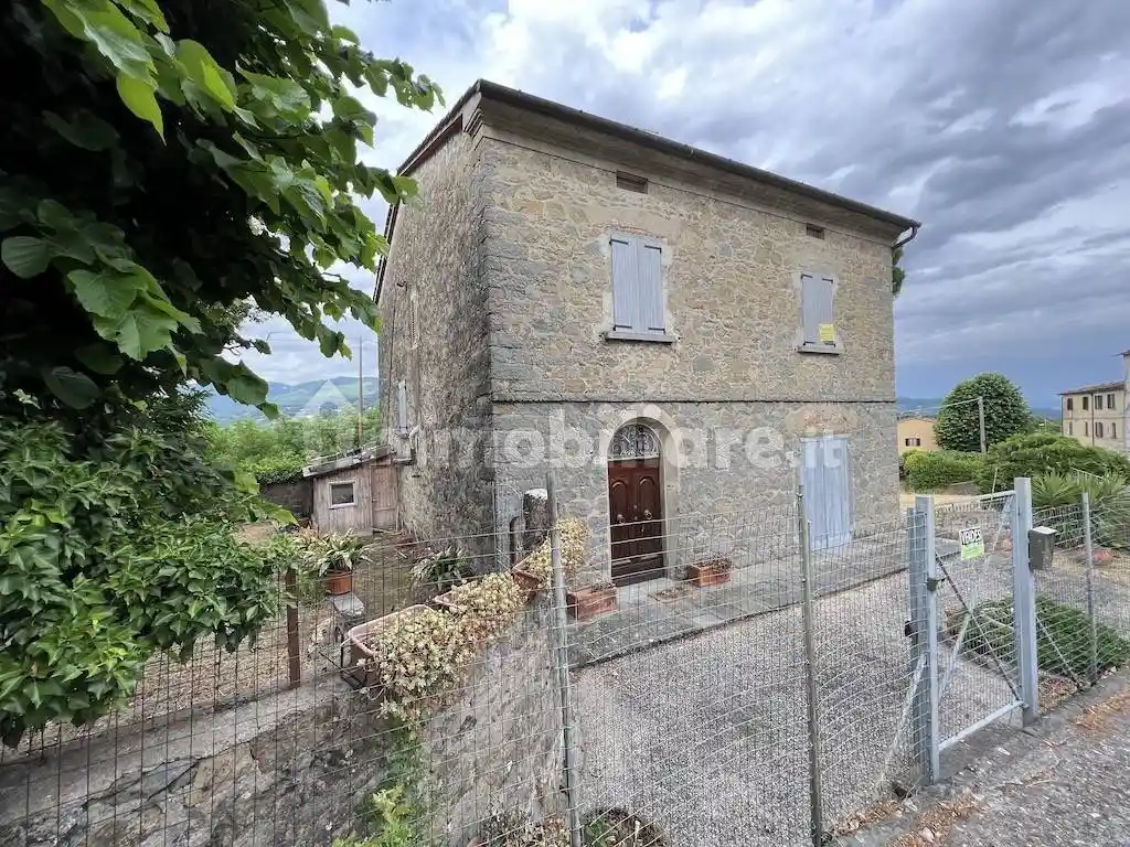 Villa in vendita a Pistoia