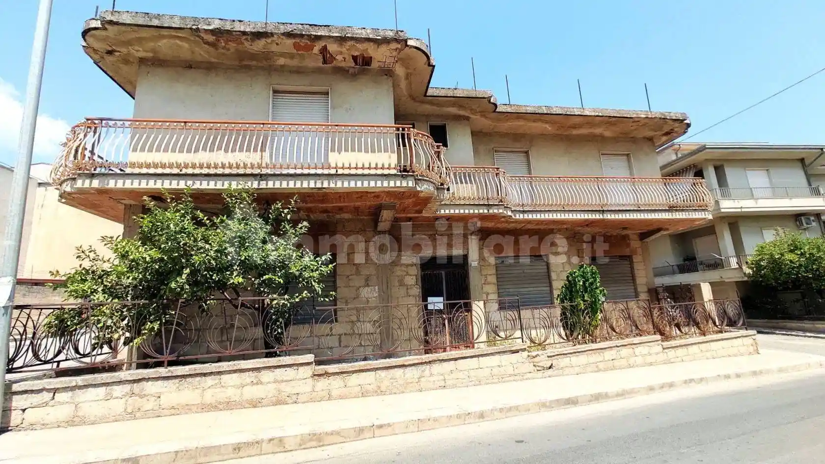 Casa indipendente in vendita a Rosolini