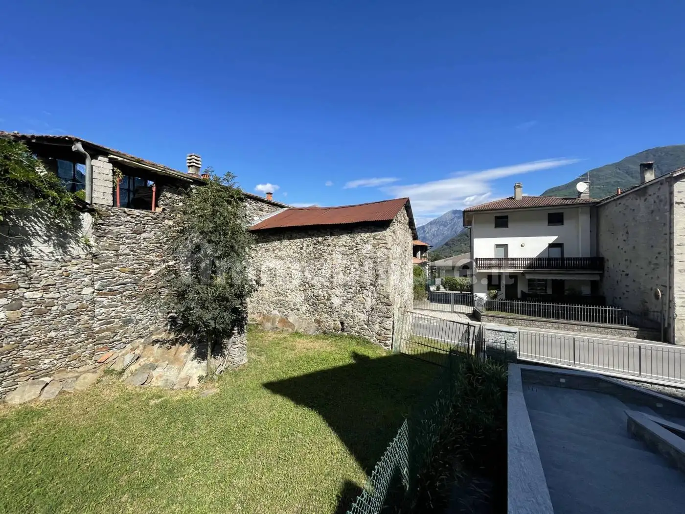 Rustico - Casale in vendita a Piantedo