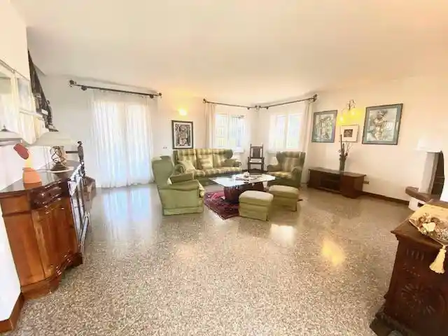 Villa in vendita a Rosolina