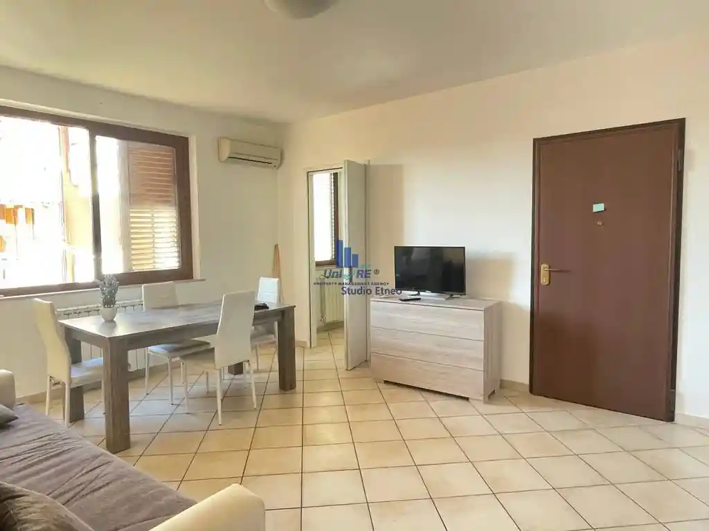Appartamento in affitto a Aci Castello