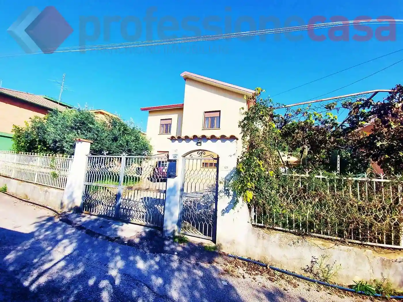 Villa - foto 2