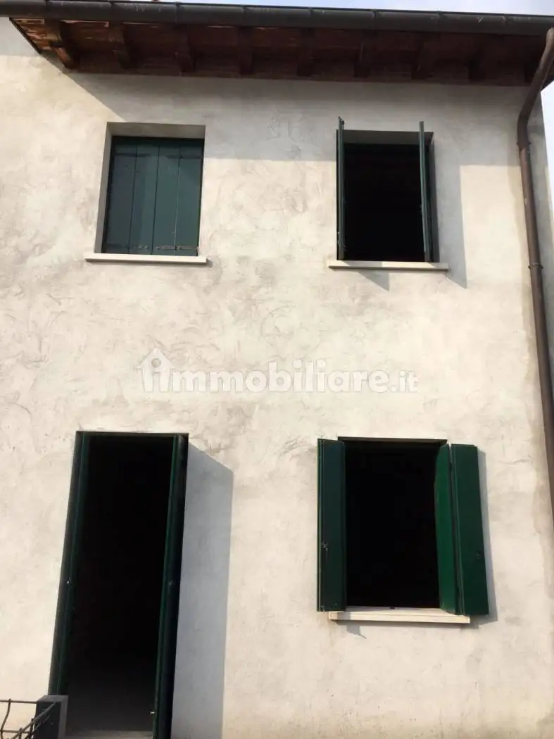 Casale via Molini 8, Centro, Borso del Grappa - foto 2