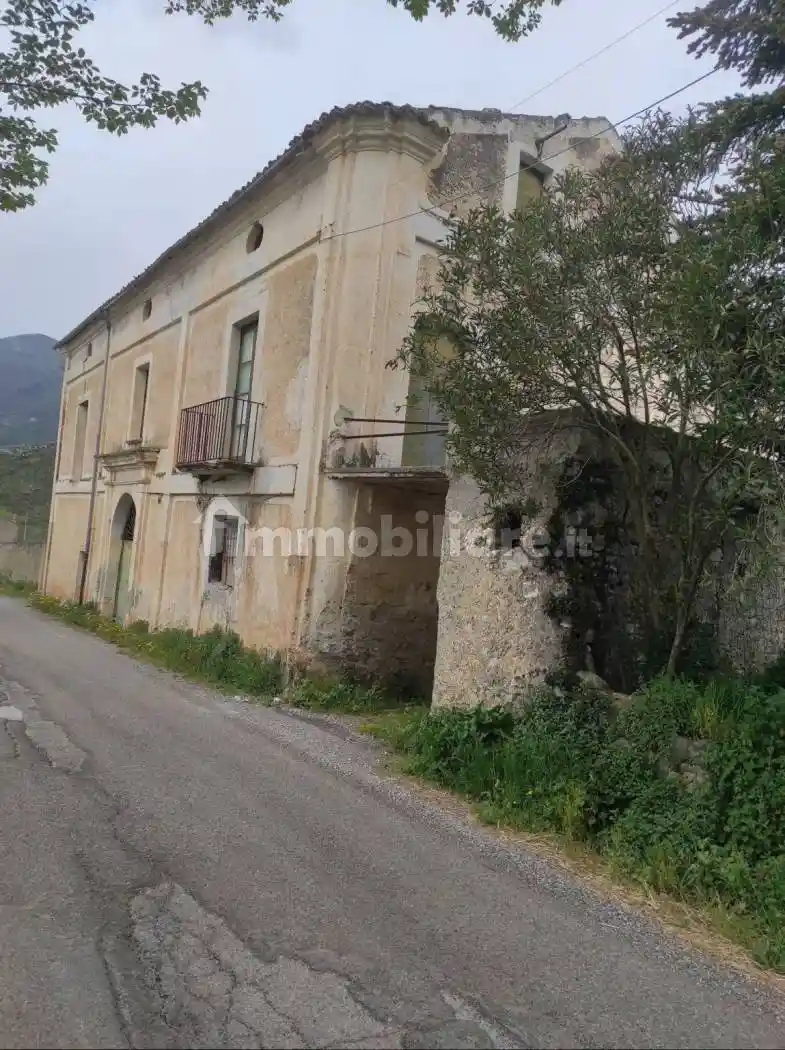 Palazzo - Edificio in vendita a Morano Calabro