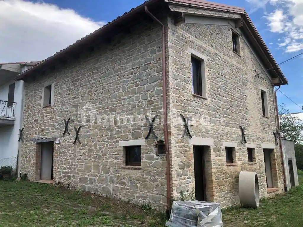 Rustico - Casale in vendita a Comunanza