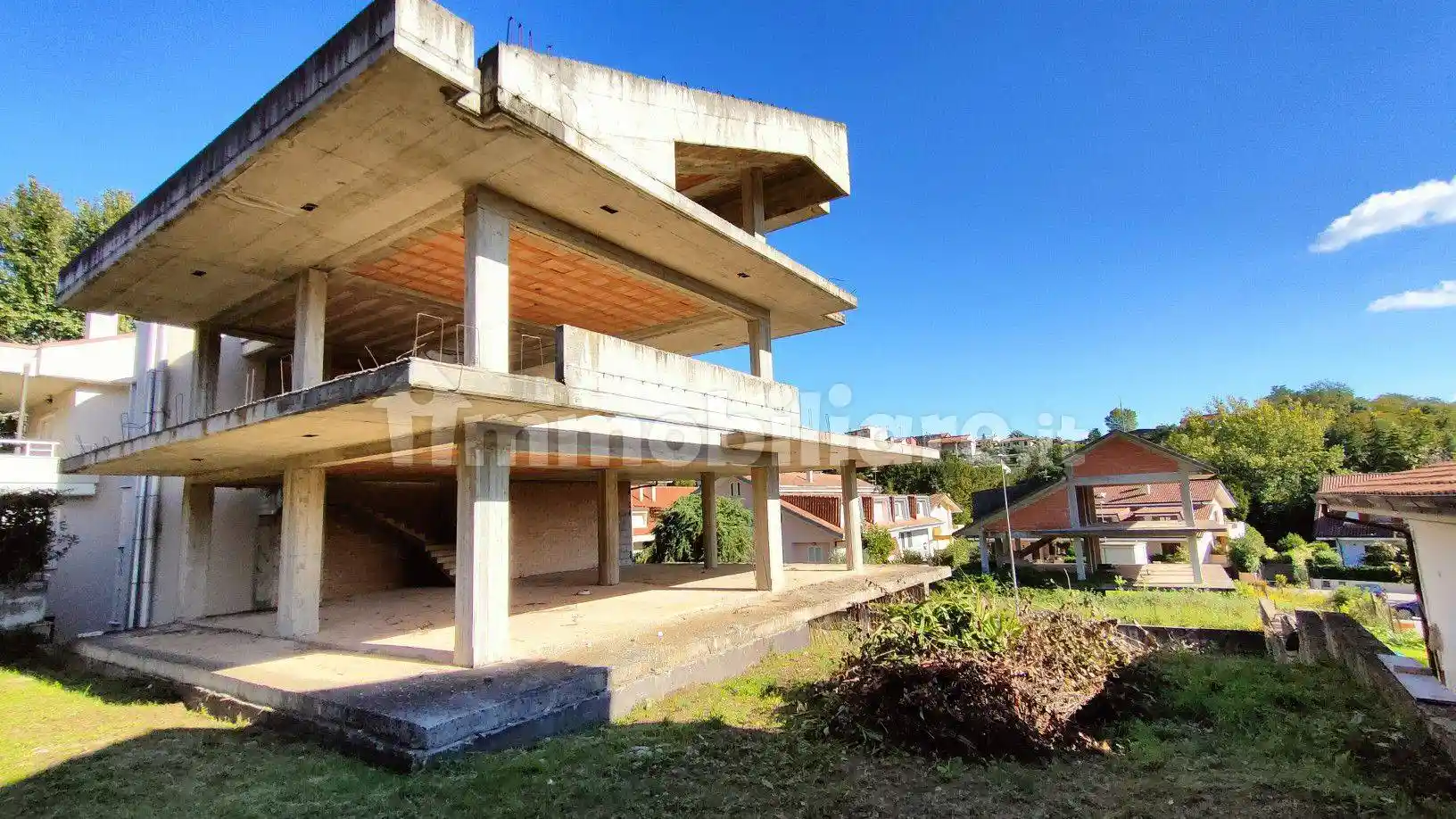 Rustico - Casale in vendita a Frosinone