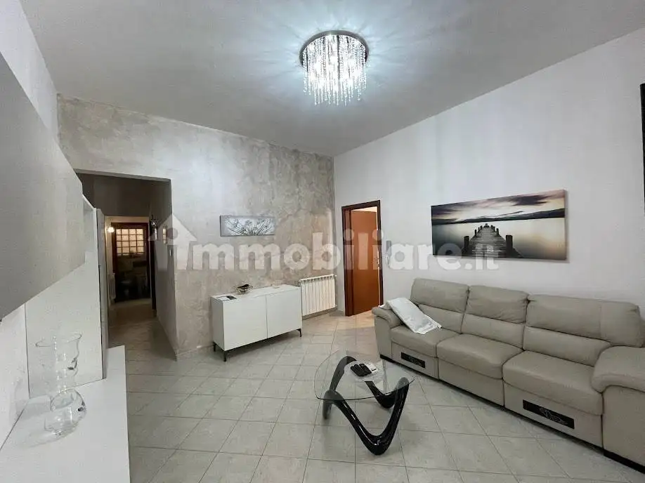 Trilocale via Faro Pizzoli, Centro, Cinisi - foto 2