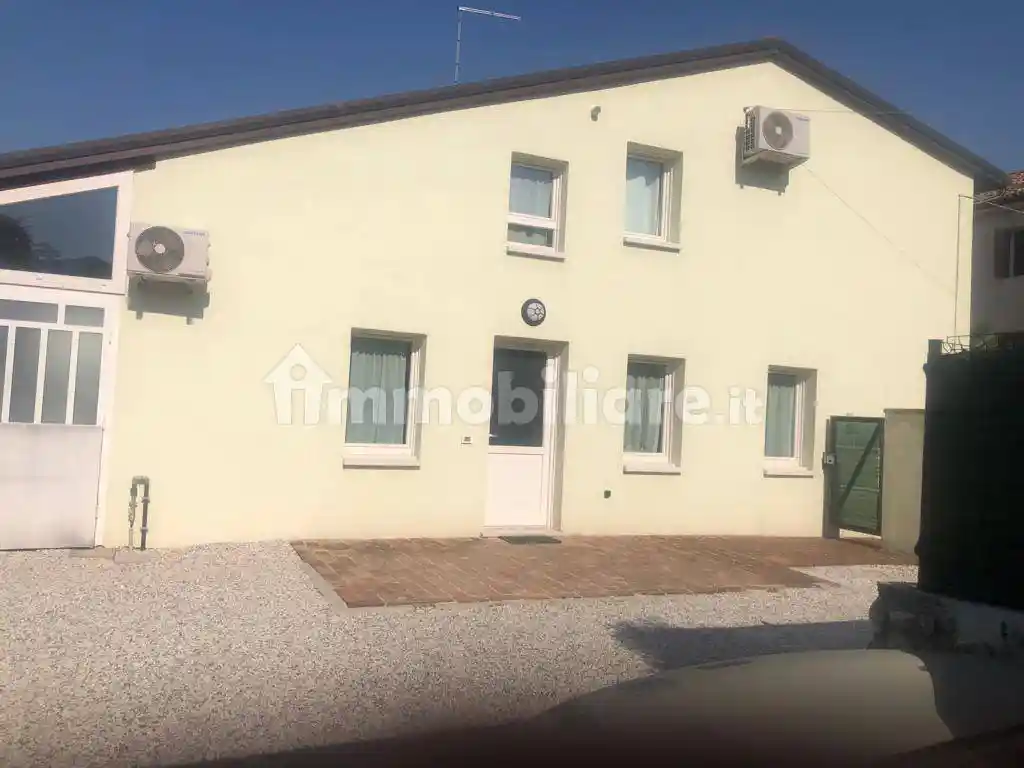 Rustico - Casale in vendita a Pieve del Grappa