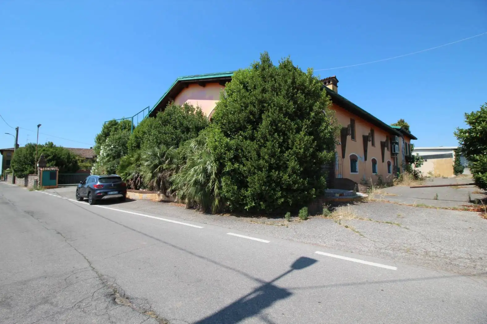 Palazzo - Edificio in vendita a Montichiari