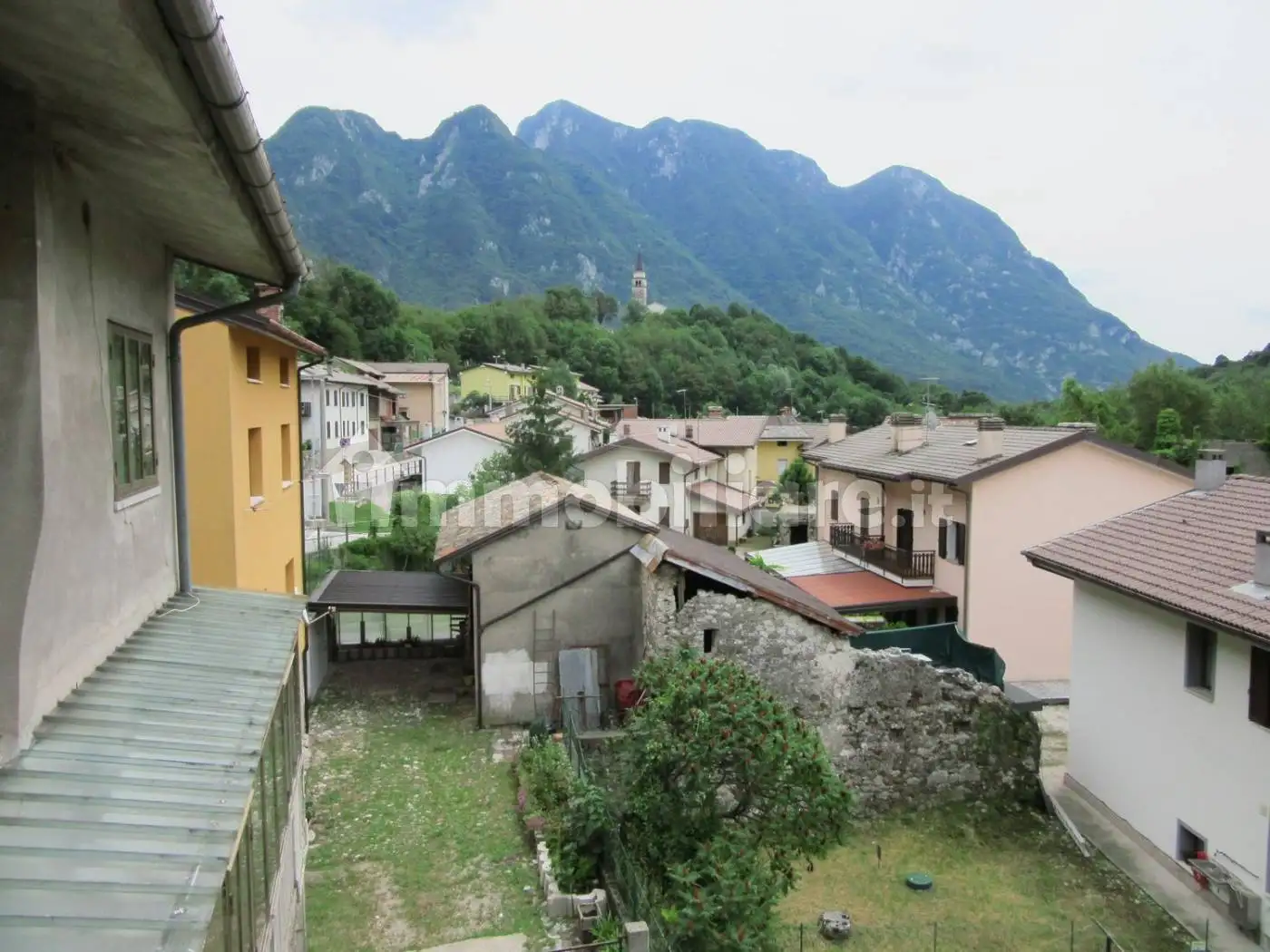 Villa in vendita a Cavazzo Carnico