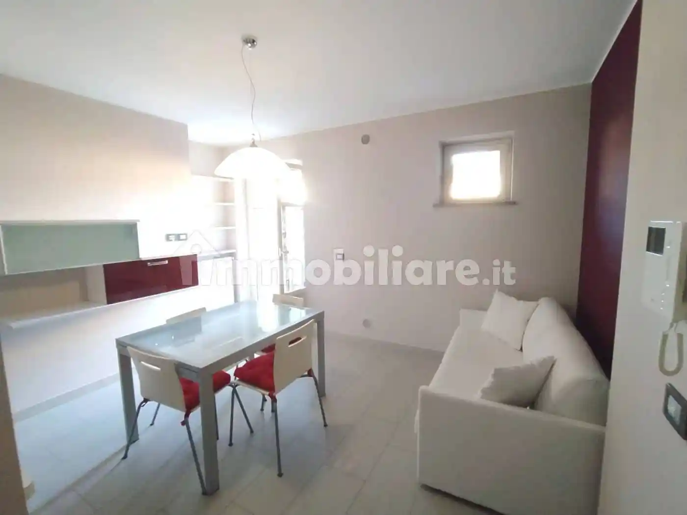 Appartamento in affitto a Rodello