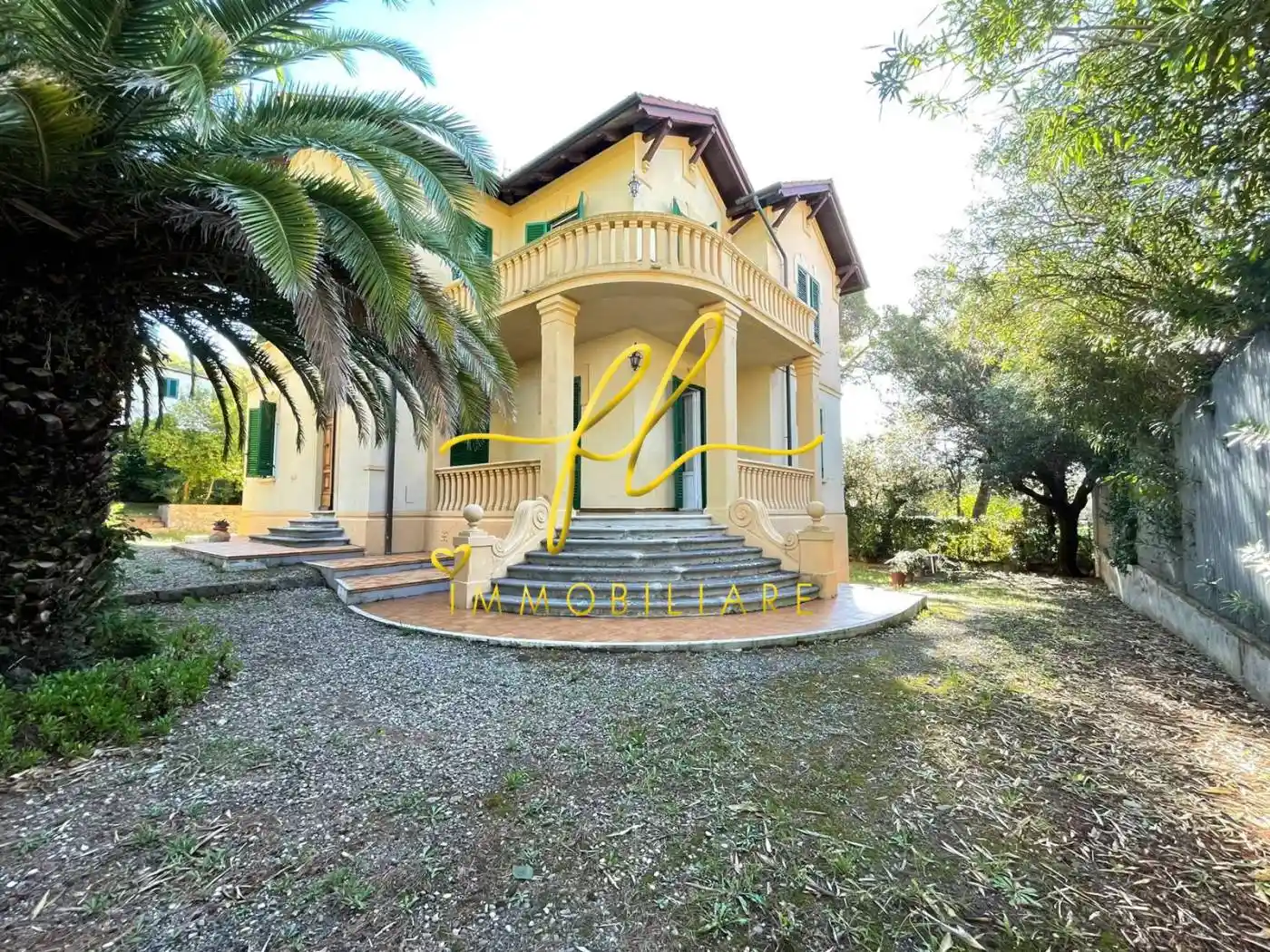 Villa in vendita a Livorno