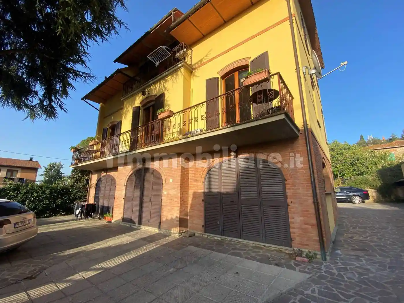 Appartamento in vendita a Paciano