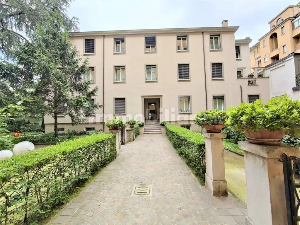 Apartment in vendita a Milan