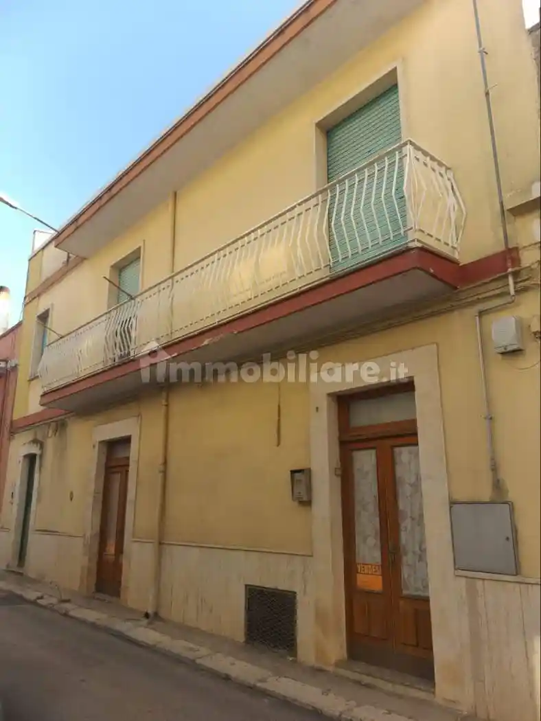 Casa indipendente in vendita a Turi