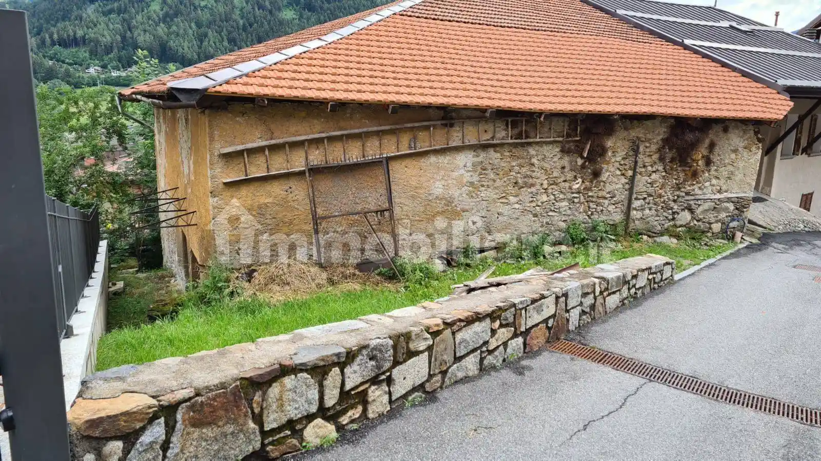 Palazzo - Edificio in Vendita - foto 2