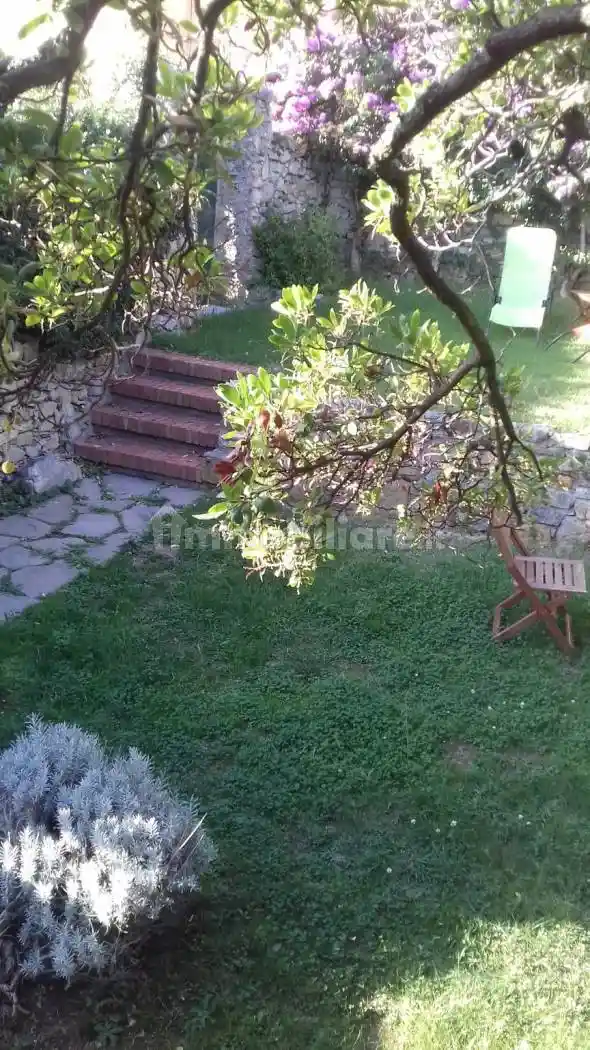 Casa indipendente in vendita a Ameglia
