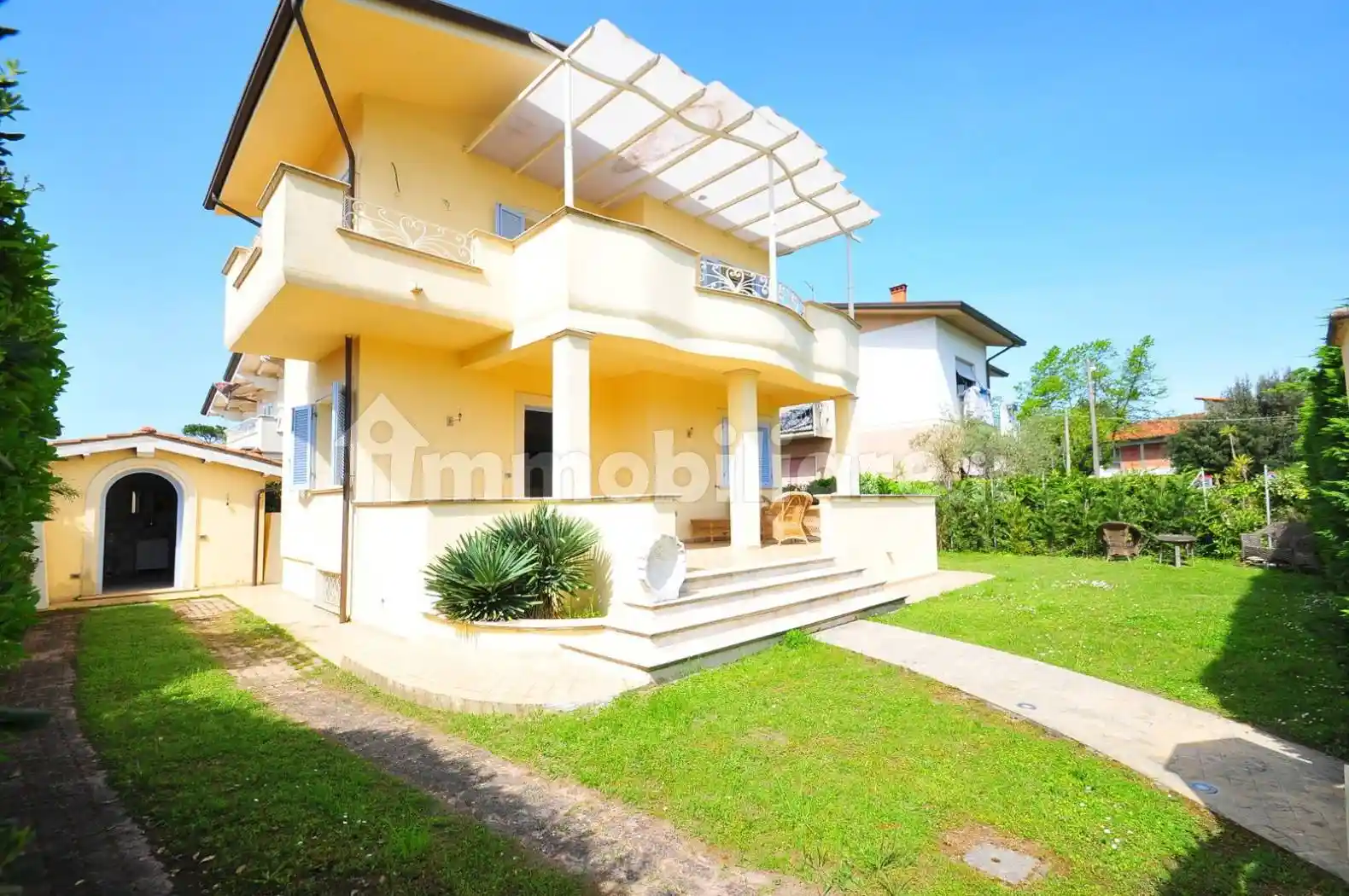 Villa in vendita a Pietrasanta