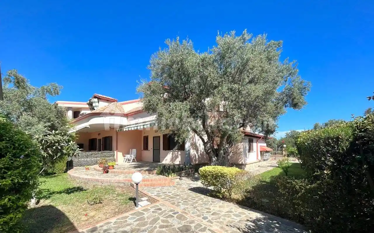Villetta a schiera in vendita a Crucoli