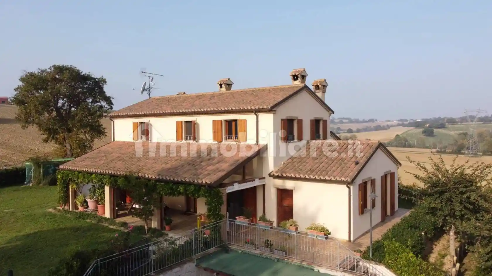 Rustico - Casale in vendita a Fano