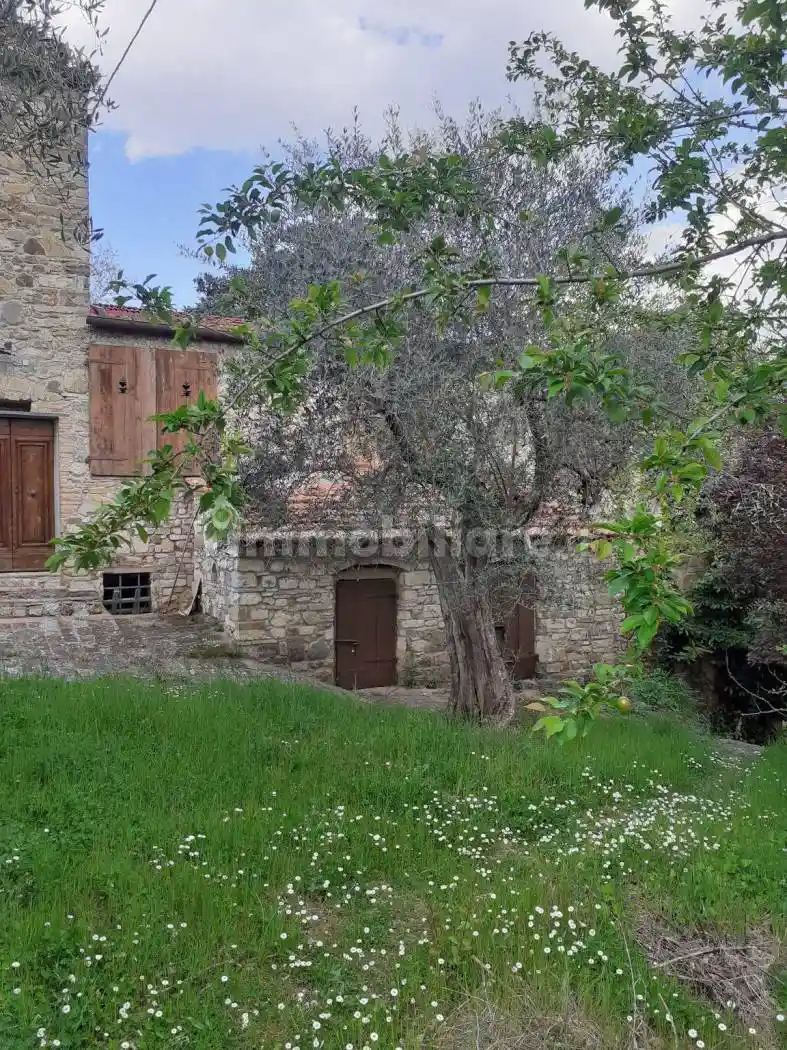 Rustico - Casale in vendita a Poggibonsi