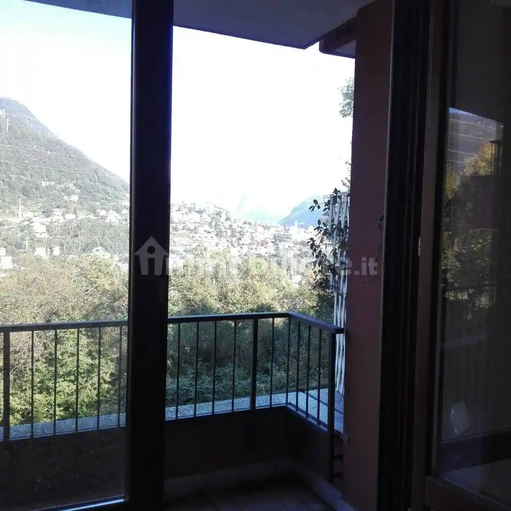 Villetta a schiera in vendita a Como