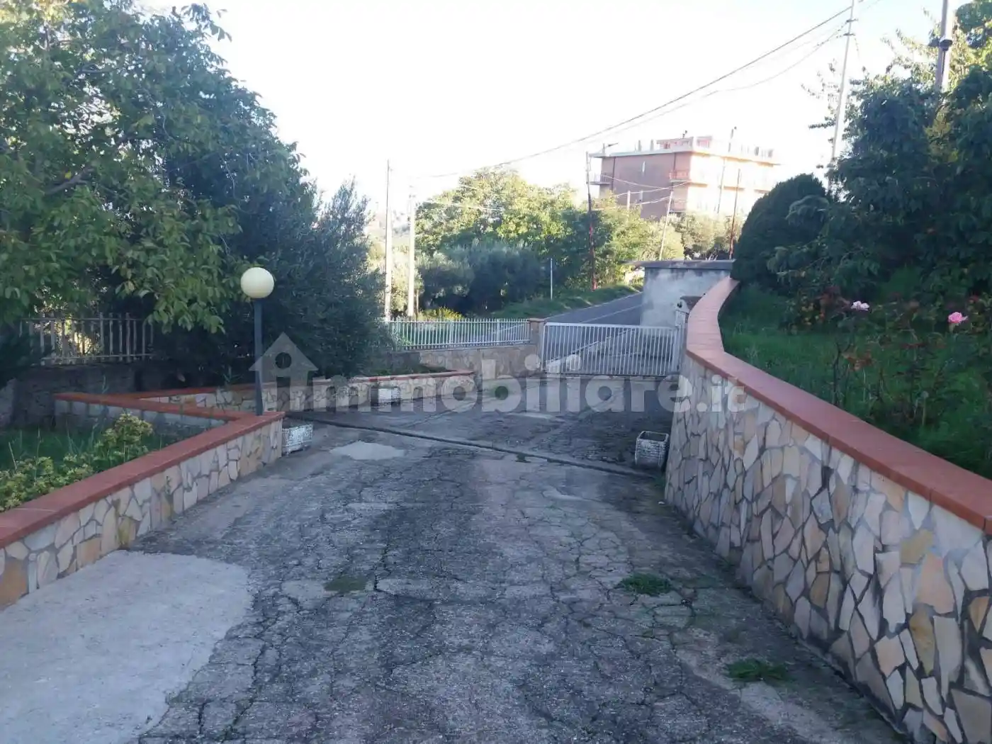 Villa bifamiliare via Croce dell'Abate 53, Montalto Uffugo - foto 2