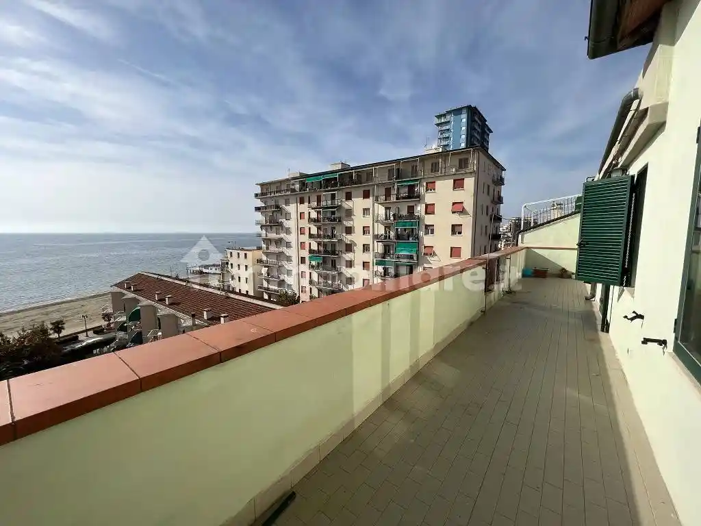 Appartamento in vendita a Follonica