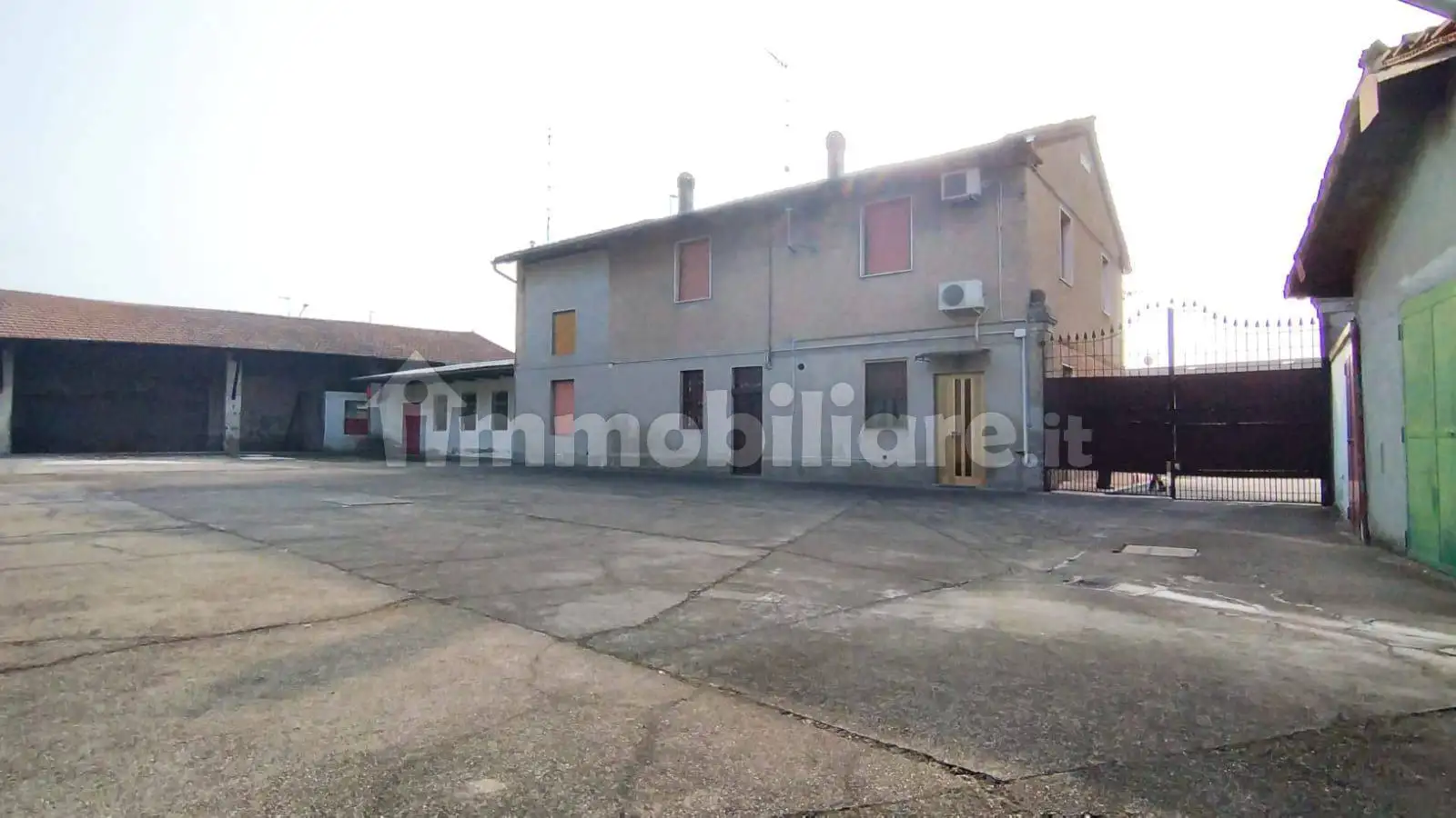 Rustico - Casale in vendita a Acquanegra Cremonese