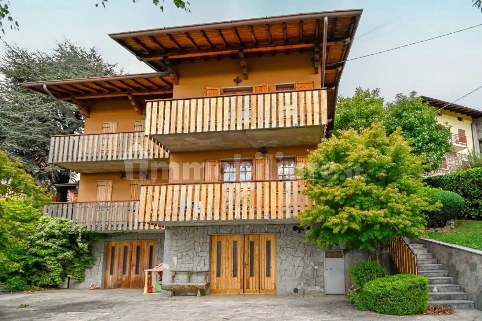 Villa in vendita a Aviatico