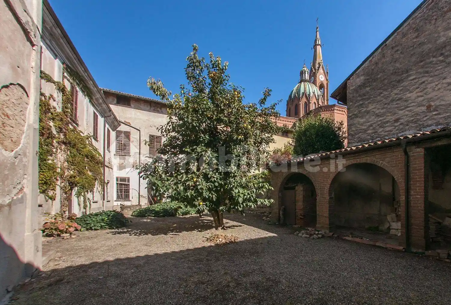 Villa in vendita a Sezzadio